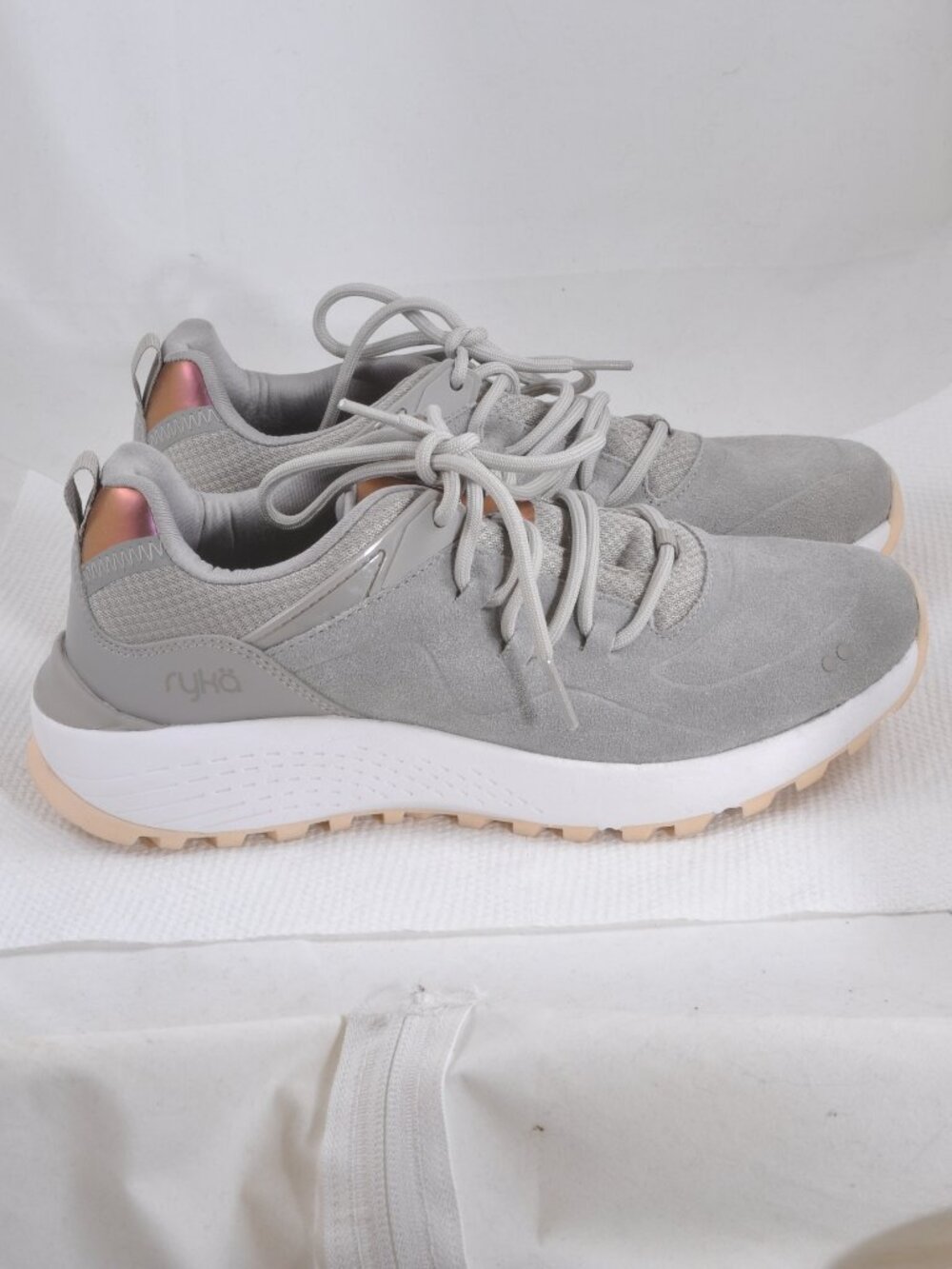 Ryka Suede Walking Sneakers - Kali Size 7.5 M